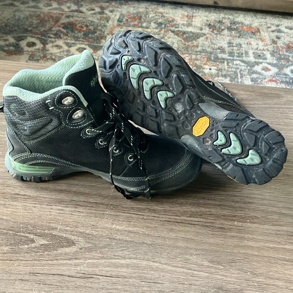 🔥🔥🔥TEVA AHNU SUGARPINE II women’s hiking boots🔥🔥🔥 - Picture 7 of 7